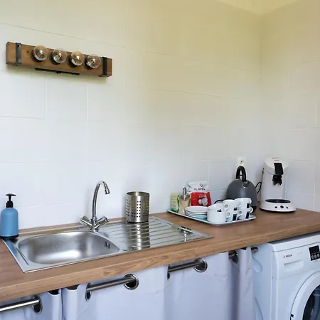 Holiday home Atypique Ancienne Gare D'issigeac,piscine Privee,petante,grand Terrain Issigeac