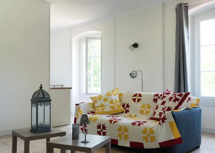 Casa vacanze Atypique Ancienne Gare D'issigeac,piscine Privée,pétante,grand Terrain *